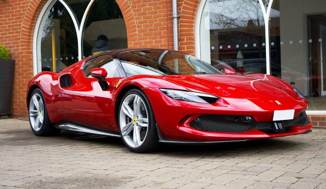 Ferrari: Bekleme Listesi Uzun, Heyecan Sonsuz