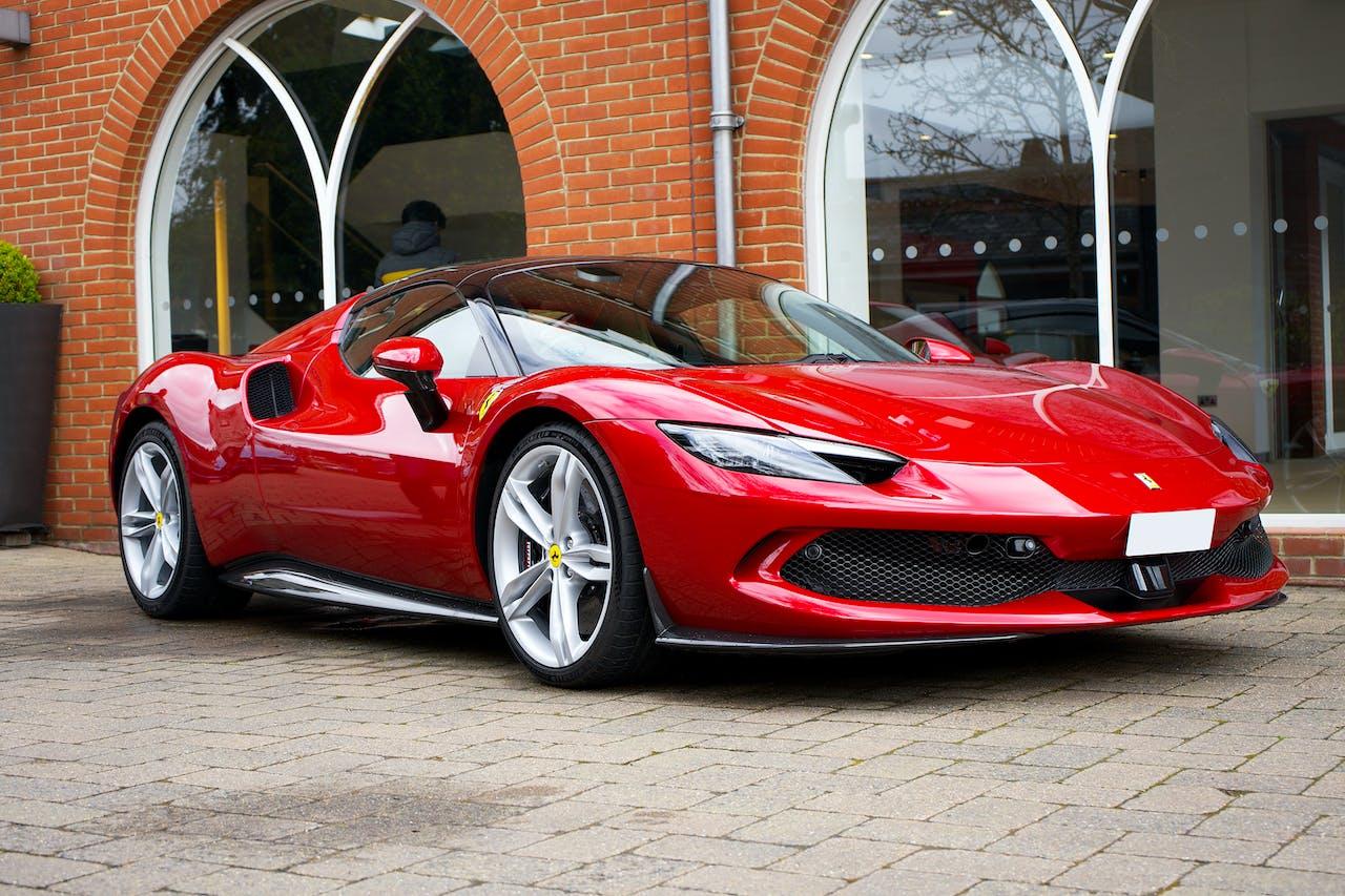 Ferrari: Bekleme Listesi Uzun, Heyecan Sonsuz